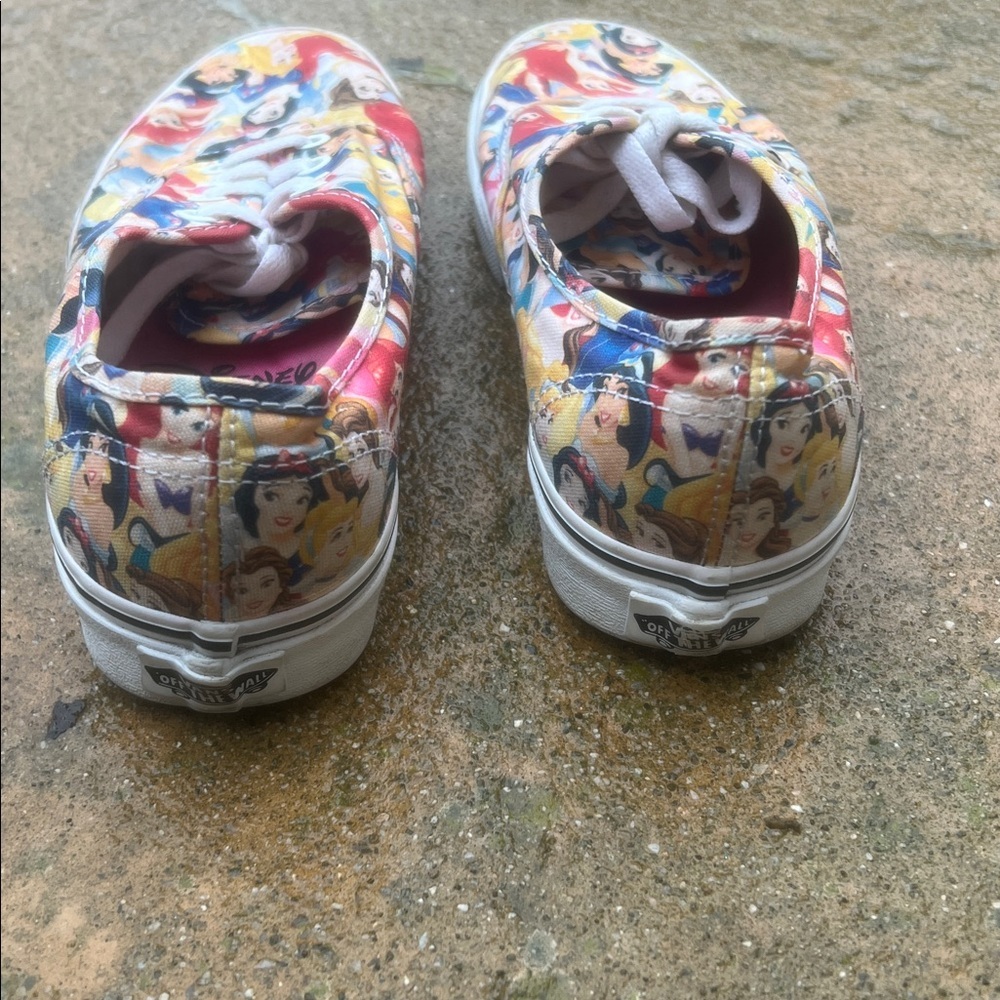 VANS x Disney Princess Old School Sneaker Shoe Women's Size 7 Men's Size 5.5 - Picture 5 of 9